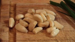 24 Garlic Cloves